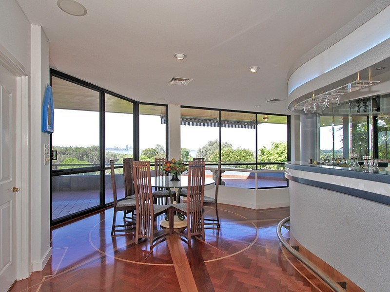 56 Burke Drive, Attadale WA 6156