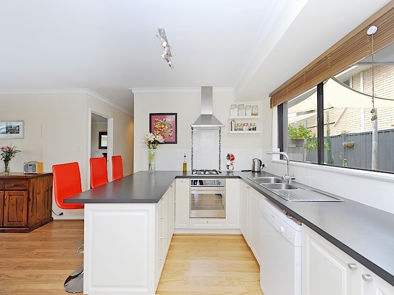 93A York Street, Beaconsfield WA 6162