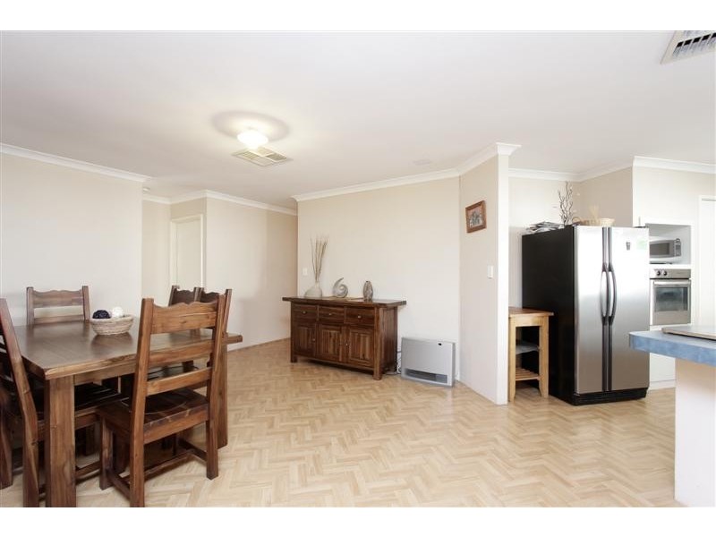 77 Shannon Ramble, Gosnells WA 6110