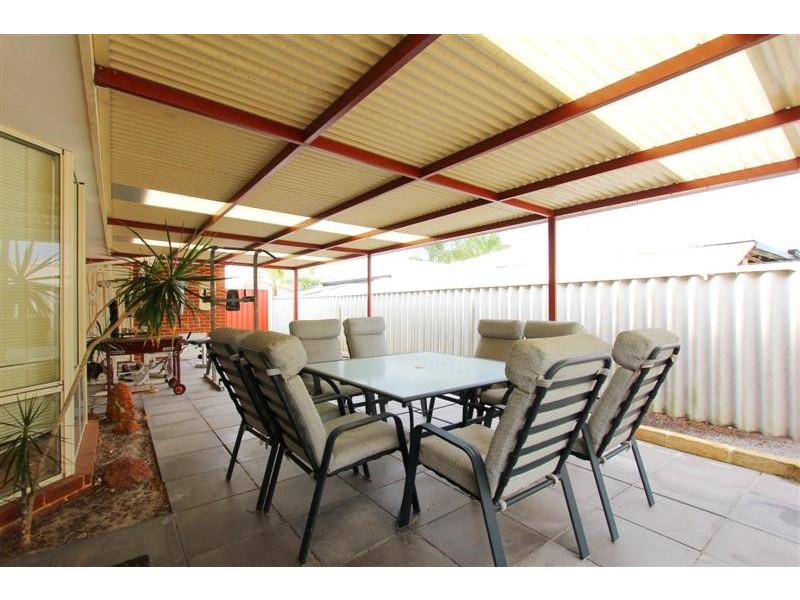 77 Shannon Ramble, Gosnells WA 6110