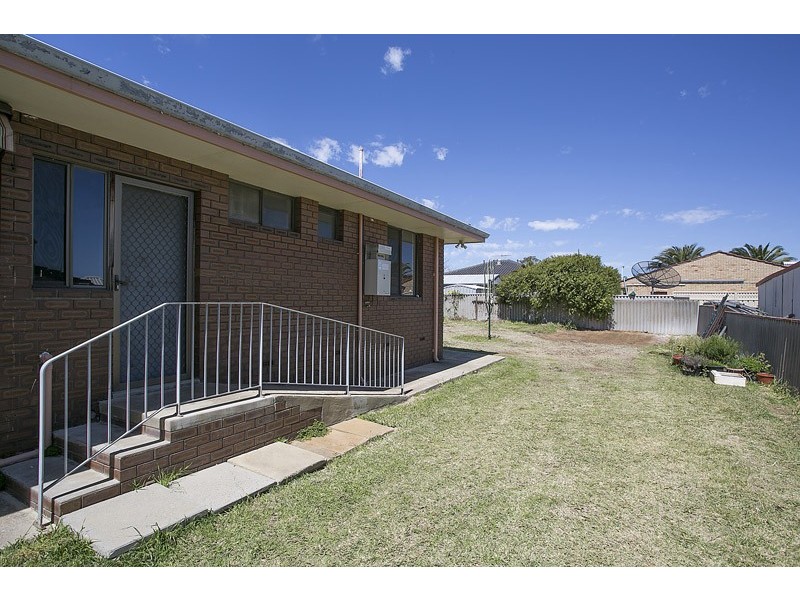 93A Barrington Street, Munster WA 6166