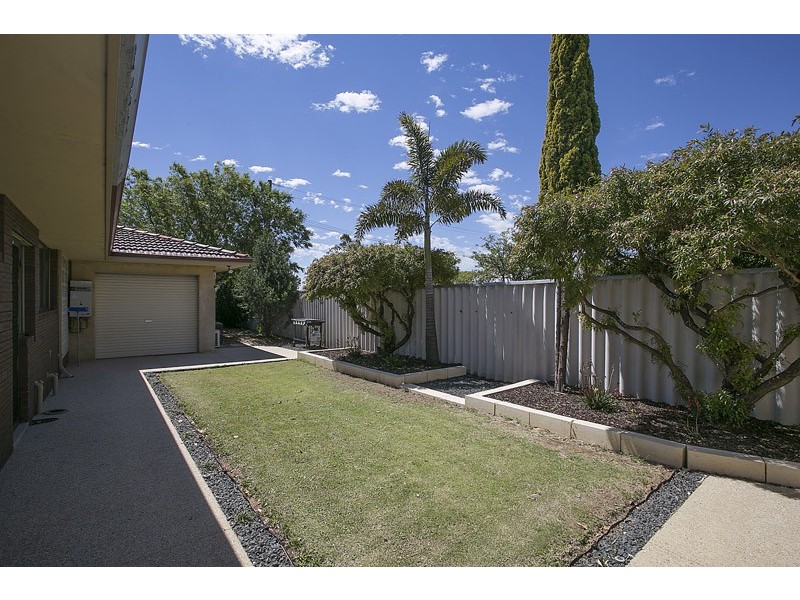 93B Barrington Street, Munster WA 6166