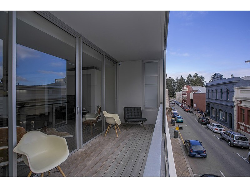 3/32 Henry Street, Fremantle WA 6160