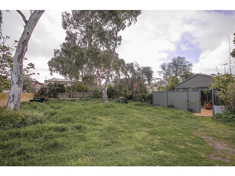 5/7 Norman St, Fremantle WA 6160