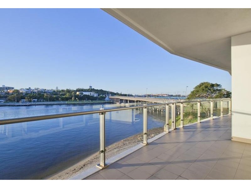 RS21 Rivershores, 2 Doepel Street, North Fremantle WA 6159