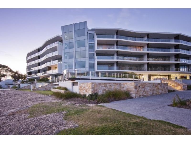 RS21 Rivershores, 2 Doepel Street, North Fremantle WA 6159