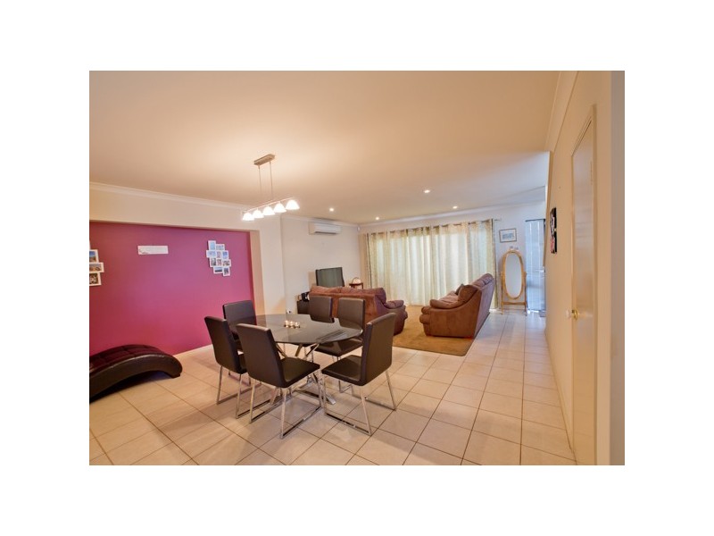 4/131 View Terrace, Bicton WA 6157