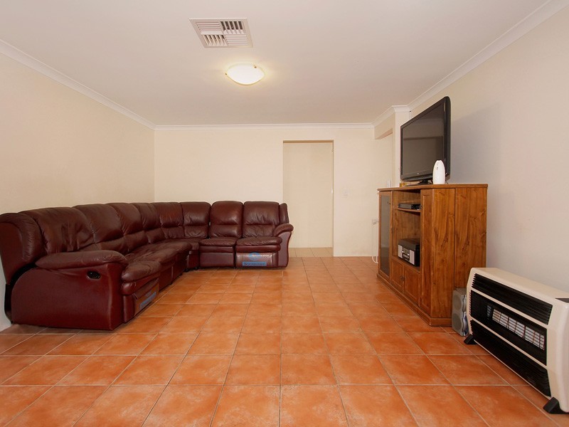 20 Aviemore Green, Canning Vale WA 6155