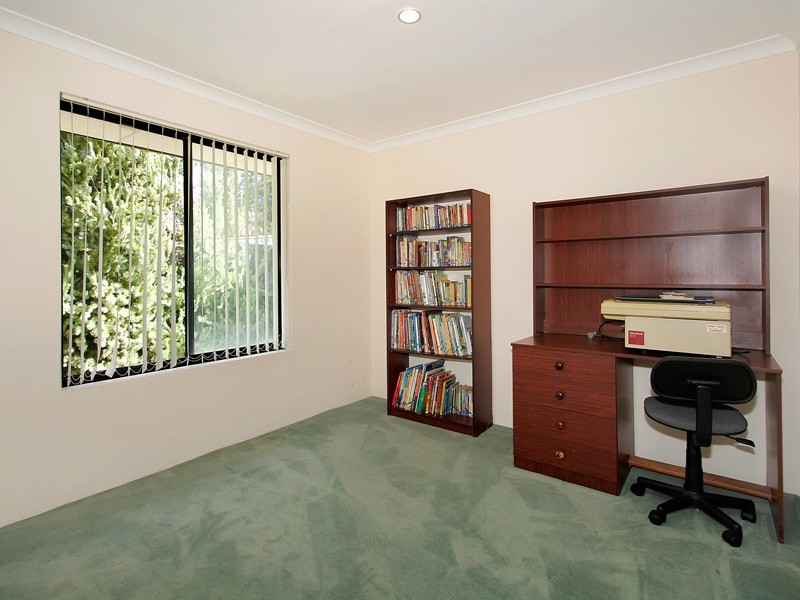 20 Aviemore Green, Canning Vale WA 6155