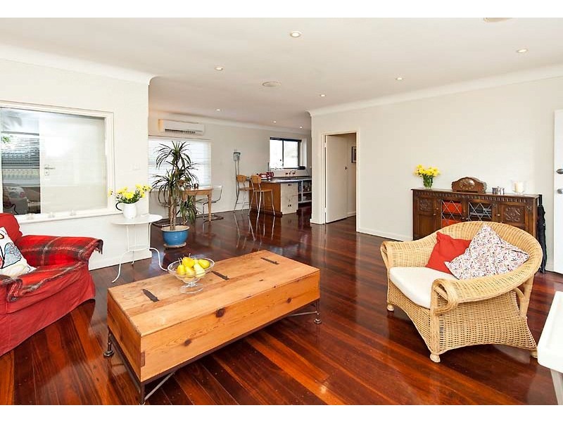 169 Leach Highway, Willagee WA 6156