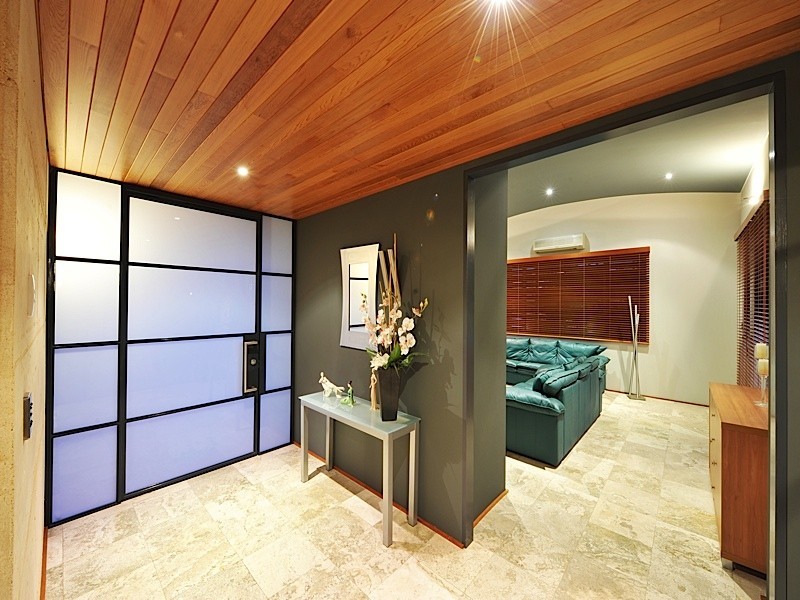 17 Castellon Crescent, Coogee WA 6166