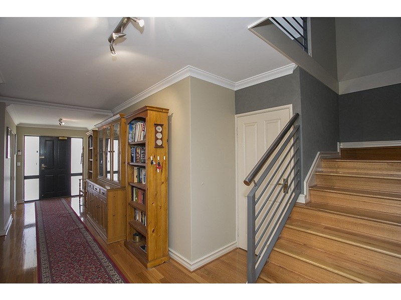 26 Burke Drive, Attadale WA 6156