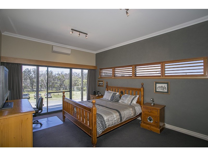 26 Burke Drive, Attadale WA 6156