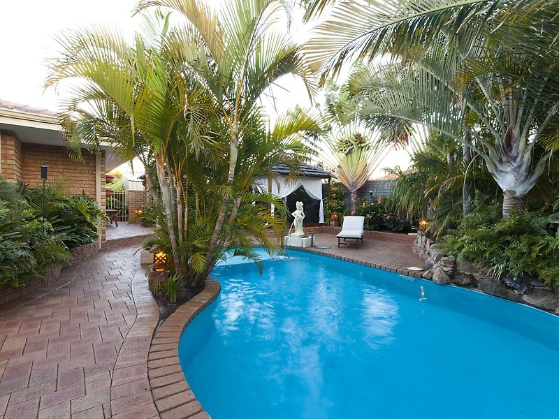30 Farrington Road, Leeming WA 6149