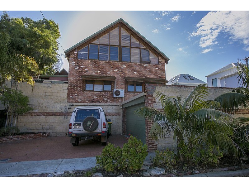 66 Thompson Road, North Fremantle WA 6159