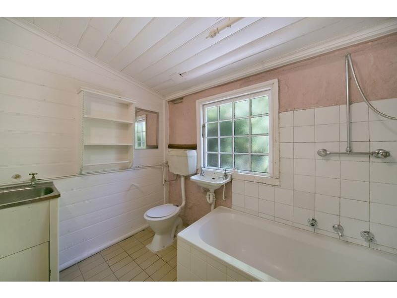 7 King William Street, South Fremantle WA 6162