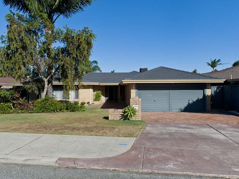 113 Casserly Road, Leeming WA 6149