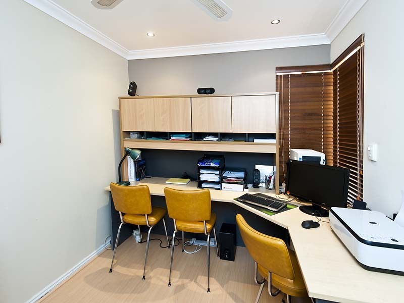 113 Casserly Road, Leeming WA 6149