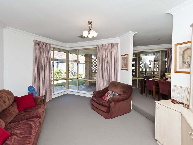 113 Casserly Road, Leeming WA 6149