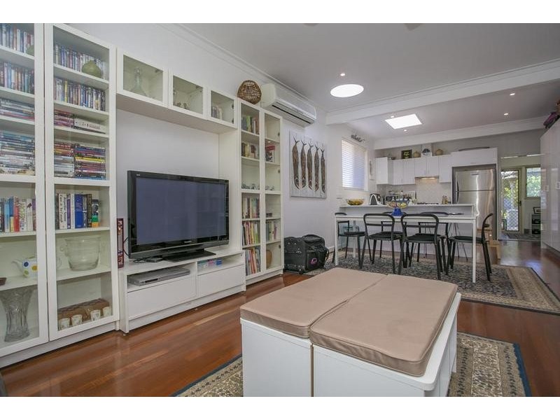 11A Jean Street, Hamilton Hill WA 6163