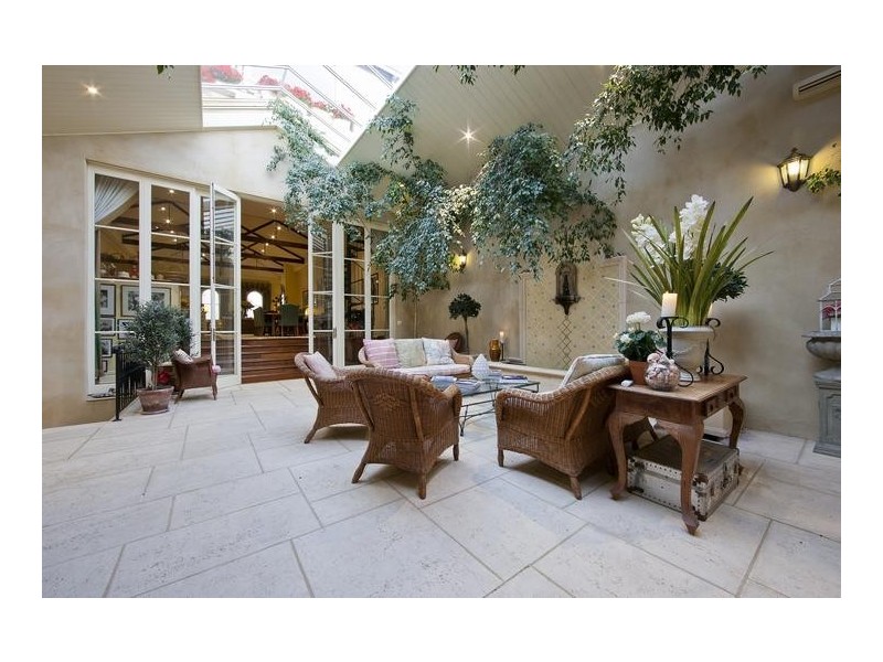 29 Henry, Fremantle WA 6160