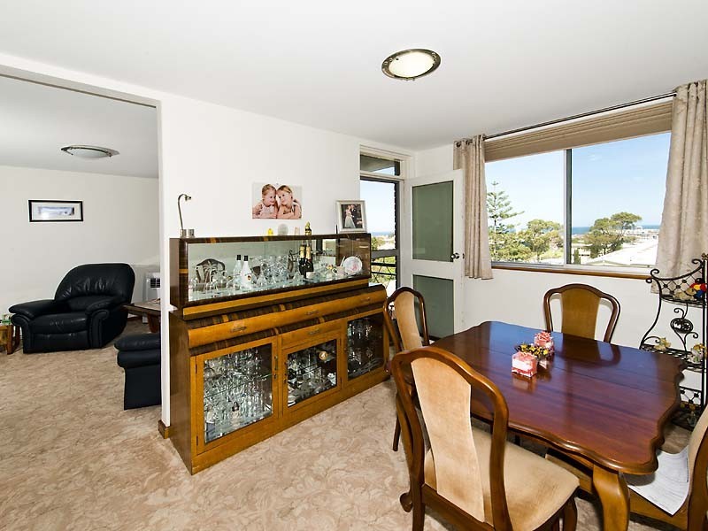 25/1 Forrest Street, Fremantle WA 6160