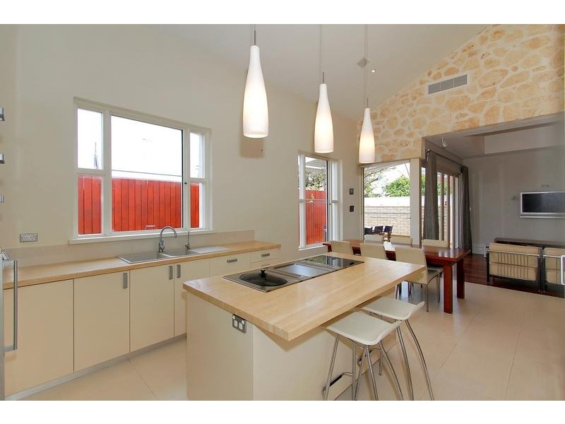 15 Rose street, South Fremantle WA 6162