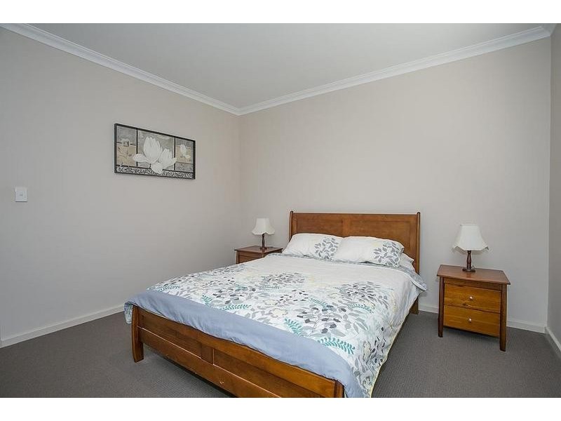 2/18 Separovich Way, Spearwood WA 6163