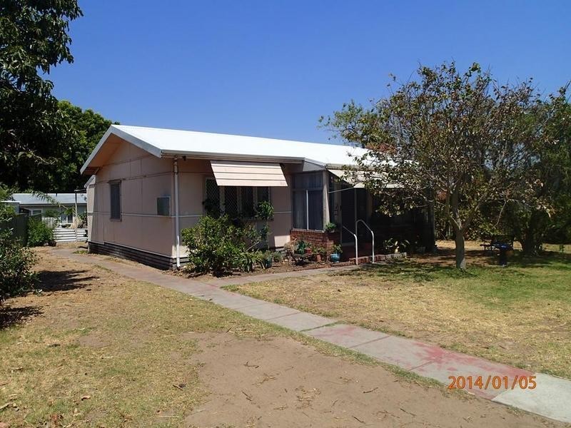 4 Thornett Street, Hilton WA 6163