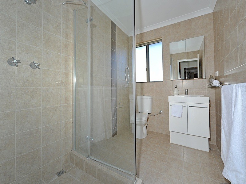 15/10 Stirling Street, Fremantle WA 6160