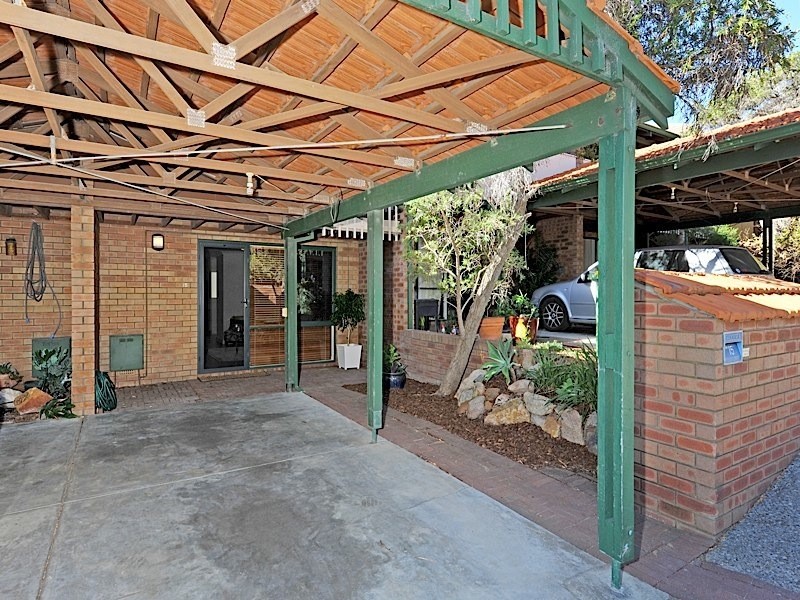 15/10 Stirling Street, Fremantle WA 6160