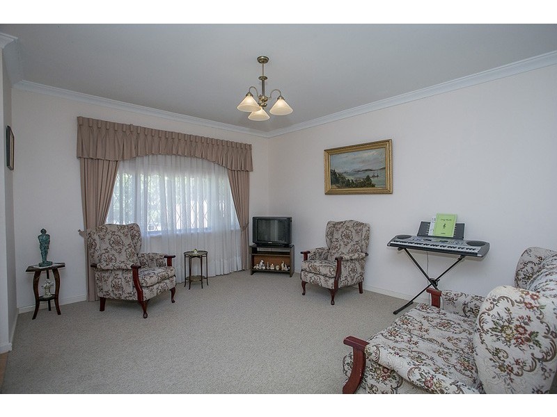 10 McCallum Crescent, Ardross WA 6153