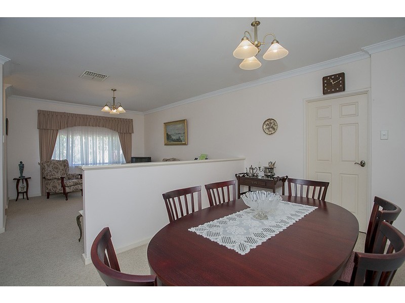 10 McCallum Crescent, Ardross WA 6153