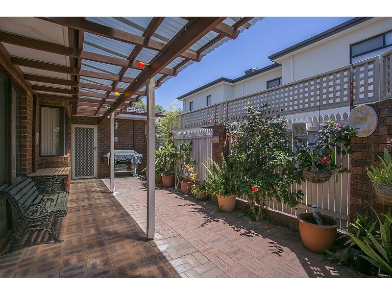 10 McCallum Crescent, Ardross WA 6153