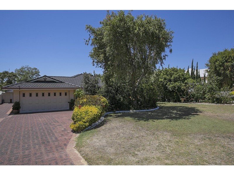 10 McCallum Crescent, Ardross WA 6153