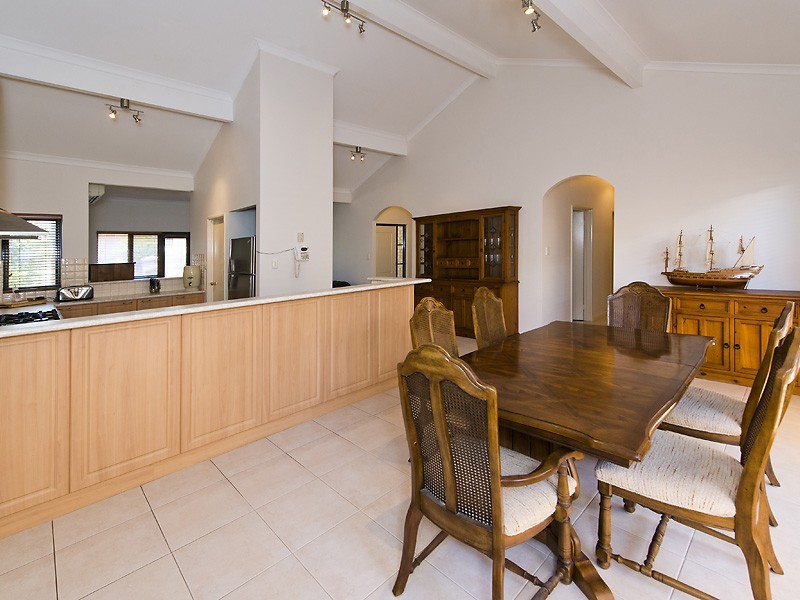 1/156 Holland Street, Fremantle WA 6160