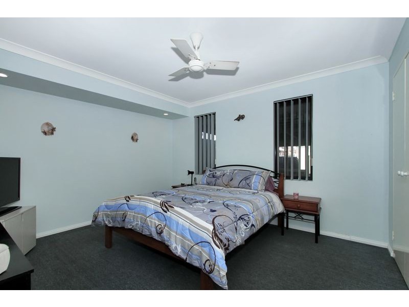 8 Dew Street, Forrestdale WA 6112