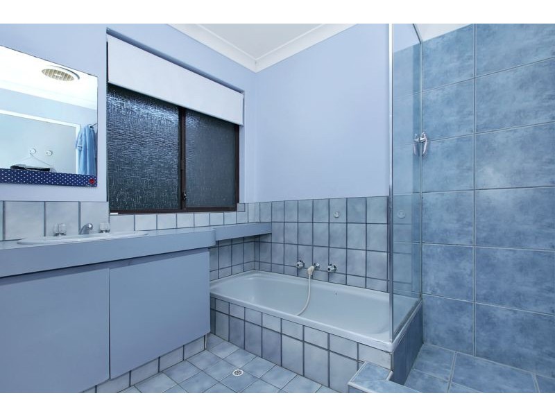 8 Dew Street, Forrestdale WA 6112