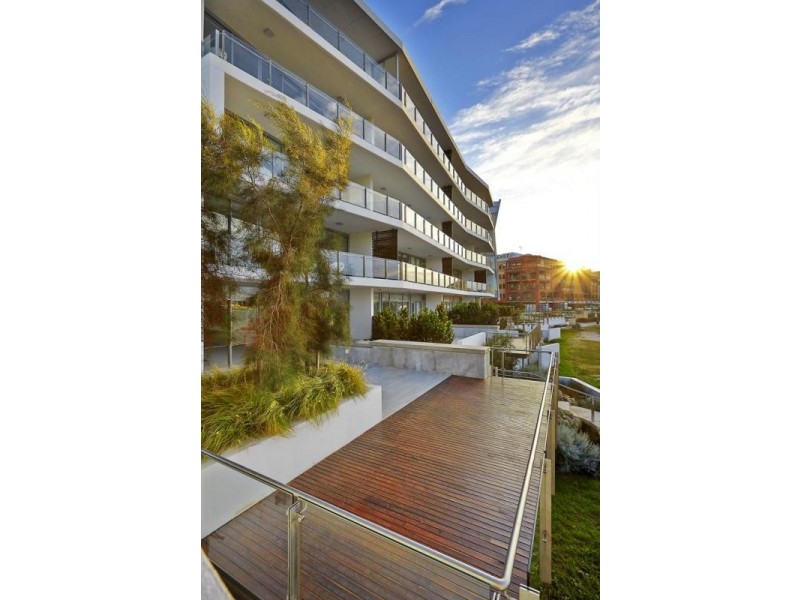 RS30/2 Doepel Street, North Fremantle WA 6159