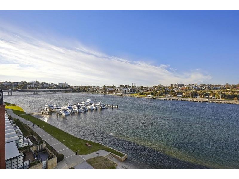 RS30/2 Doepel Street, North Fremantle WA 6159