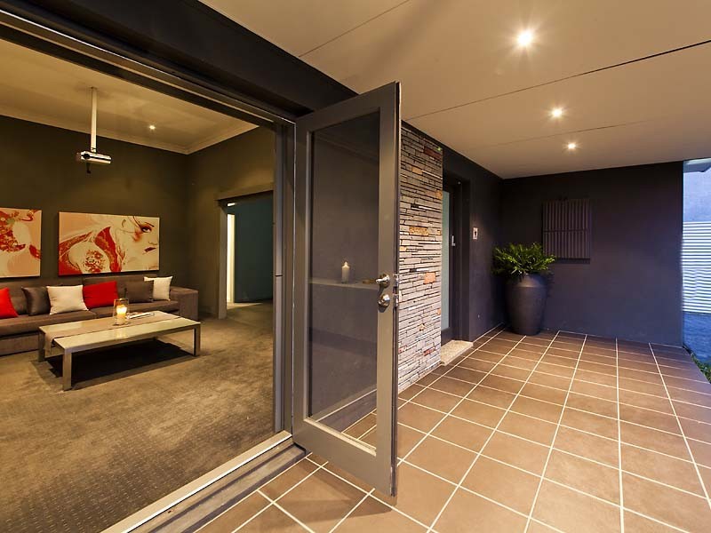 14 Nelson Street, South Fremantle WA 6162