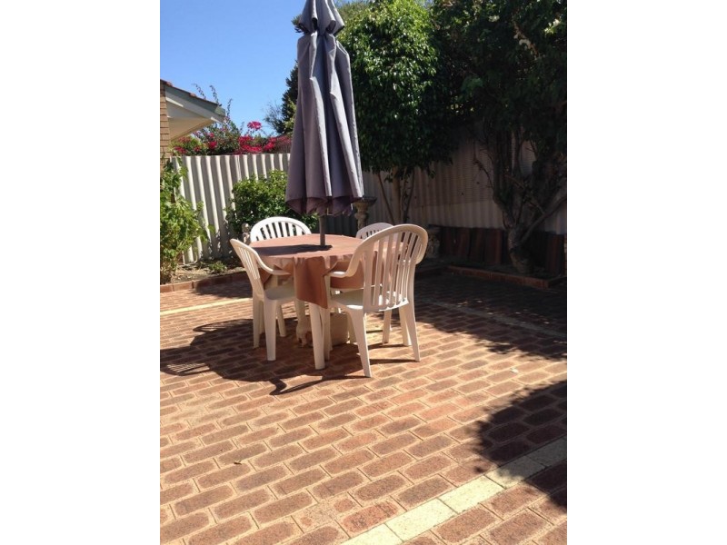 3/23 Allerton way, Booragoon WA 6154