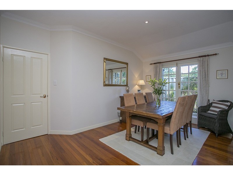 2A Doney Street, Alfred Cove WA 6154