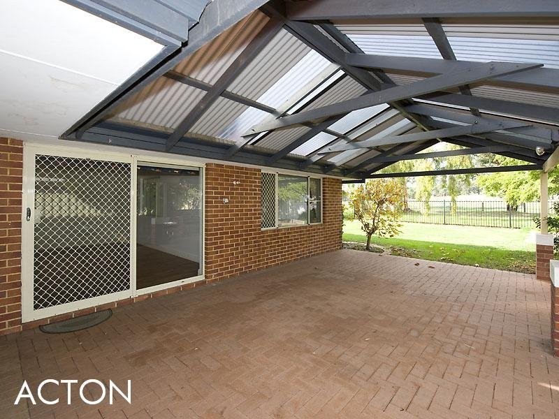 105 Torquata Boulevard, Helena Valley WA 6056