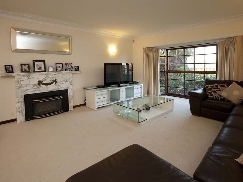 138 Burke Drive, Attadale WA 6156