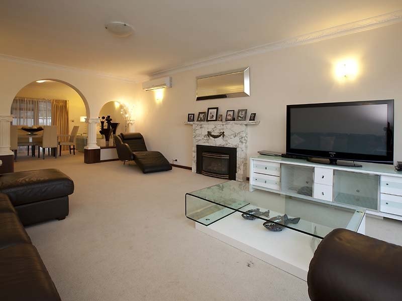 138 Burke Drive, Attadale WA 6156