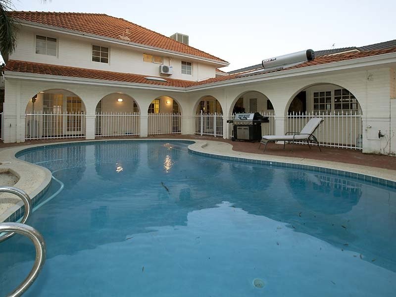 138 Burke Drive, Attadale WA 6156