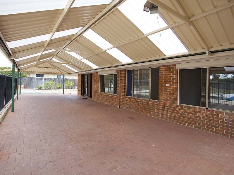 10 Riverdale Road, Helena Valley WA 6056