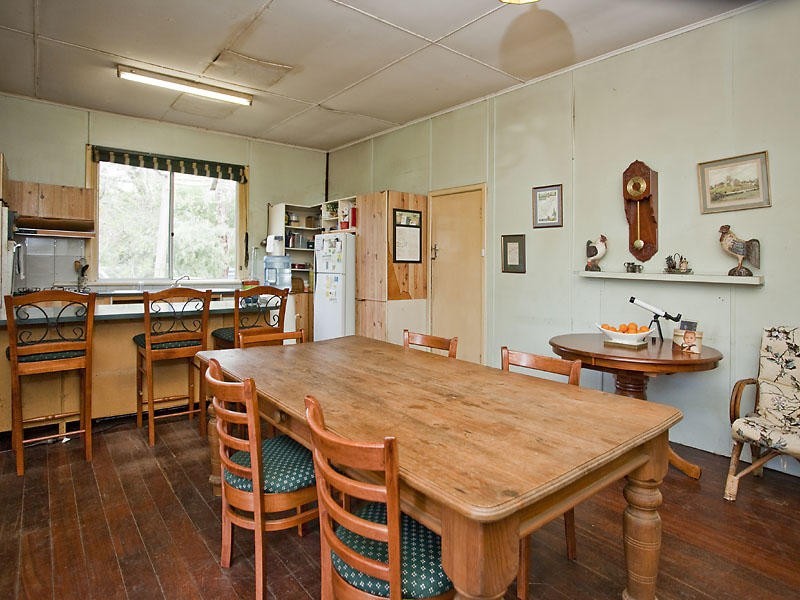 100 Boyamyne Road, Parkerville WA 6081