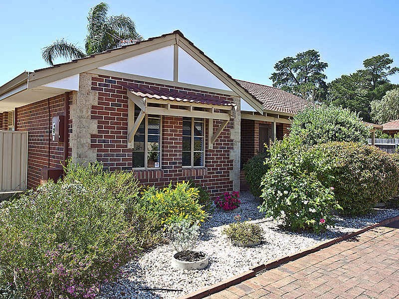 3/32 Canning Road, Kalamunda WA 6076